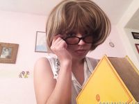 Adorable Arab Cam Girlfriend Rubs Her Juicy Clit