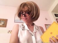 Adorable Arab Cam Girlfriend Rubs Her Juicy Clit