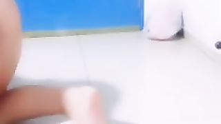 Thai Glasses Mlive Show