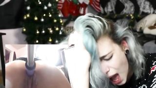 Webcam teen dildo machine