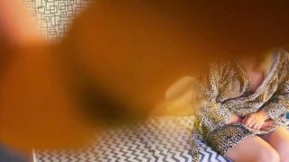 TWO GIRLS ... ONE WISH - NEXTDOORNURS3