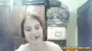 Tunisian Girl Show Boobs