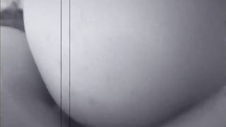 Nice booty Latina milf