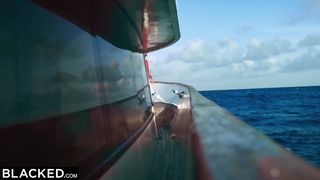 BLACKED BBC-loving Liya indulges her anal fantasy on vacay