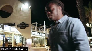 BLACKEDRAW BBC-loving hottie gets double teamed