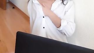 Horny teacher watch porn and masturbates her wet pussy instead of looking into homework