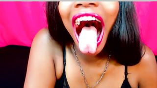Ebony Webgirl Mouth Fetish