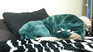 Cute Ohmysweetkitty Flashing Pussy on Live Webcam