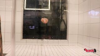 Tokyo Leigh twerks in show fucks AirBnB owner in front of his wife after she catches him spying on her