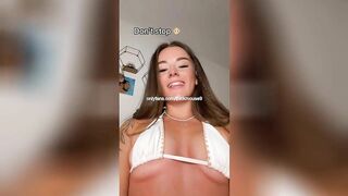 Innocent Teen Accidentally Leaks Virgin Pussy on Instagram Live