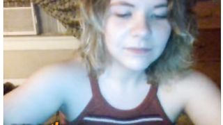 Omegle Teen Shows Big Ass and Tits