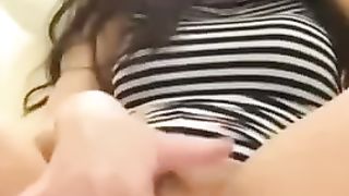 Esta Hermosa Mujer Manda Vídeo Por WhatsApp a Su Amigo Tocándose