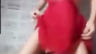 Periscope - Latina Show off all