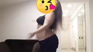 Chubby MILF Dancing in Panties on Webcam