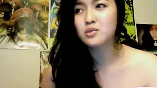 Cute Zilla X Masturbating on Live Webcam