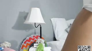 Teen Coupleforfunxxx Flashing Pussy on Live Webcam