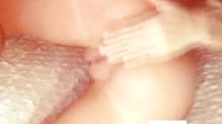 Li++leKitty4u Rubs her Asshole & Pussy