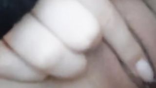 Horney Girl before Date with her Boyfriend Decided to Play with her Wet Vagina first