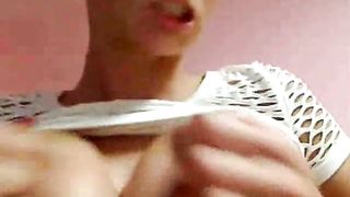 Hot Chick Entertains me on Webcam