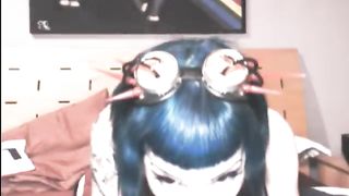 Vulcan Ridding a Shiped Dildo Anal Pussy